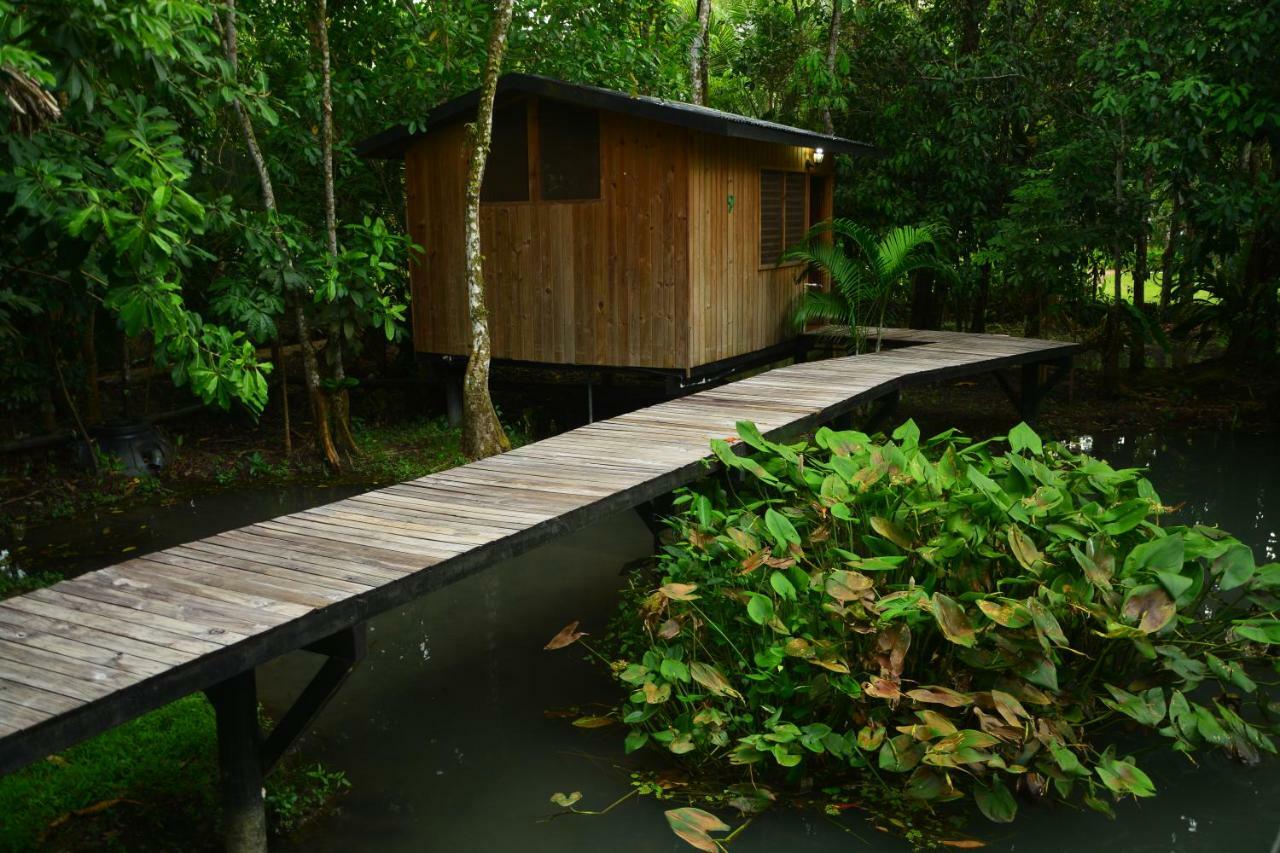 Hotel Kangaroo Rio Dulce Bagian luar foto